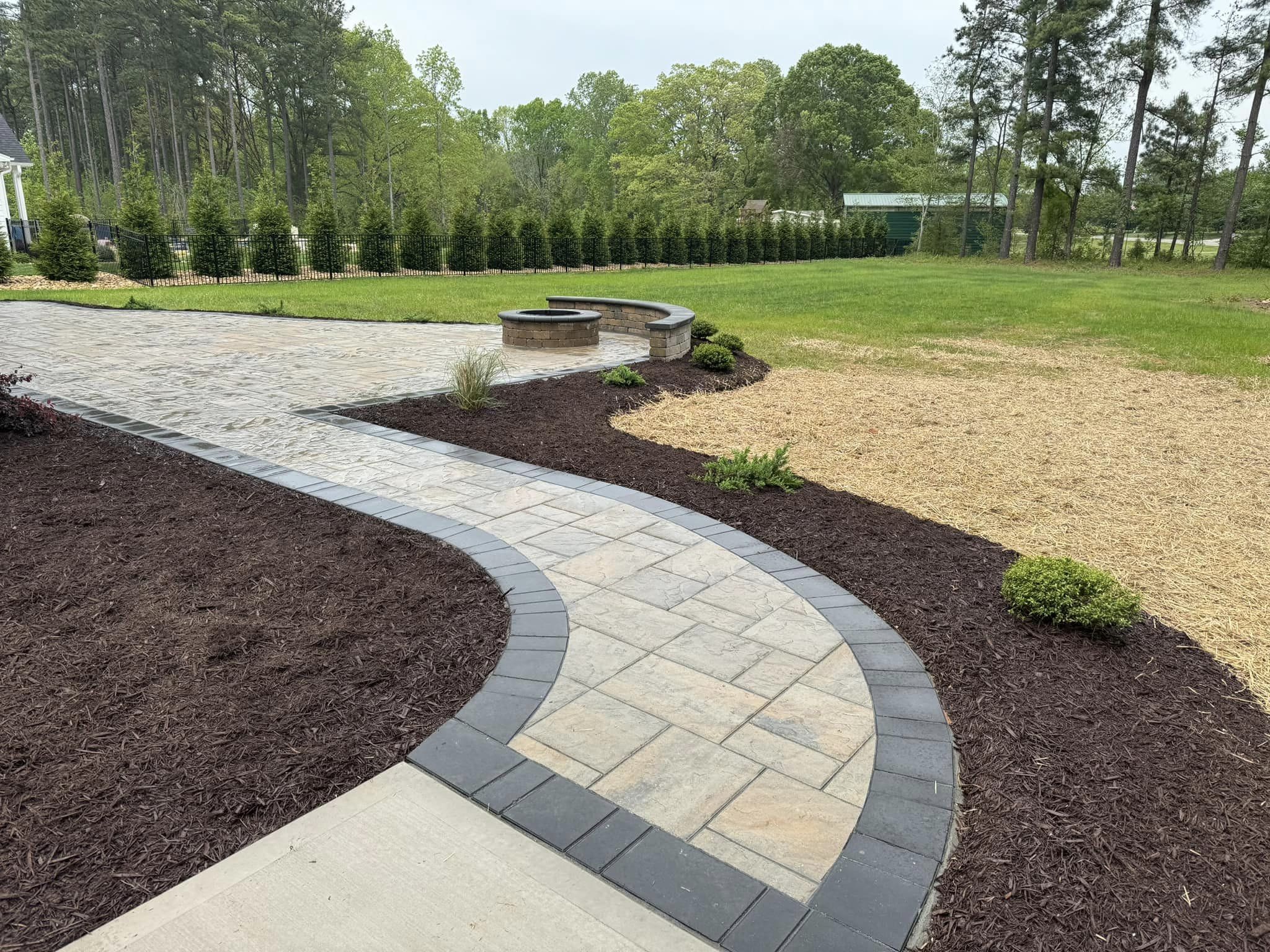 Mulch Installation in Lakeside example 8
